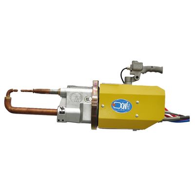 Machine de soudage à point portable à main en aluminium à résistance de corps automatique 240v