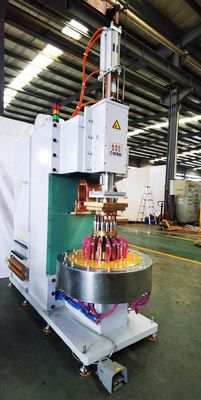 Le fil de soudure en aluminium d'à haute fréquence 220V usine la machine multi de soudage par points de tête