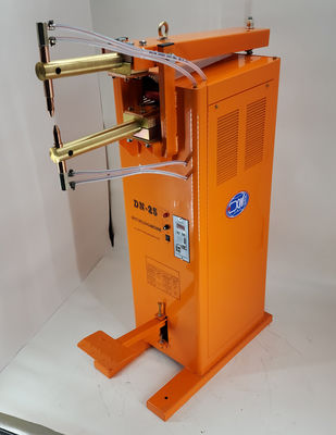 Soudeuse à commande au pied de tache de Mesh Stainless Pedal Welding Machine de résistance