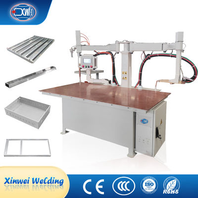 Machine de soudage manuelle avec service de mise en service et de formation